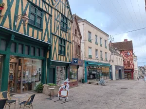 Tour guide in Auxerre, Romain Bouchaud